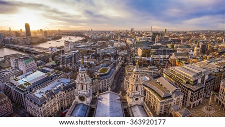 London Skyline from the top of St.Paul's Cathedral at sunset - England, UK
