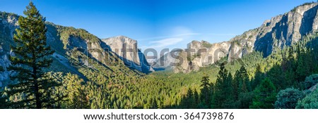 Yosemite Valley panorama Royalty-Free Stock Photo #364739876