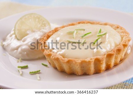 Individual Lemon Pie