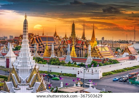 Grand palace and Wat phra keaw at sunset bangkok, Thailand Royalty-Free Stock Photo #367503629