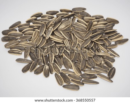 Sunflower seeds are healthy.
