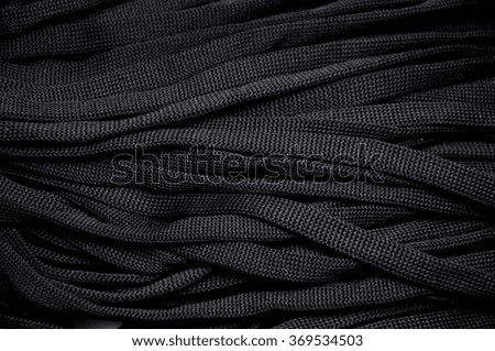 Black shoelaces.