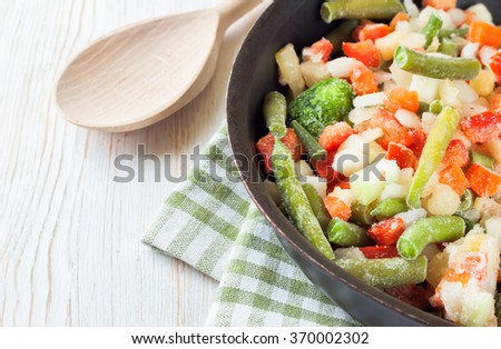 mixture frozen vegetables