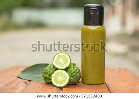 Close up "bergamot shampoo" on wooden table