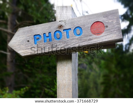 Rustic wooden sign - Photo.