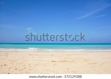 Panoramic view of caribbean sea on an empty beach.