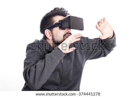 Guy using vr glasses