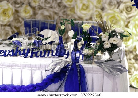 Luxury fresh flowers decor on the wedding table