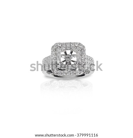 Halo DIamond Engagement Wedding Ring Setting side view