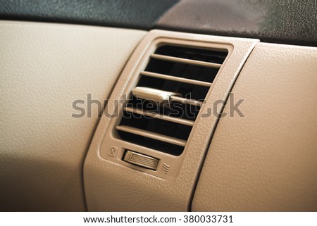 Car air conditioning system grid panel on console 