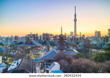 View of Tokyo skyline with Senso-ji Temple and Tokyo skytree at twilight in Japan.
