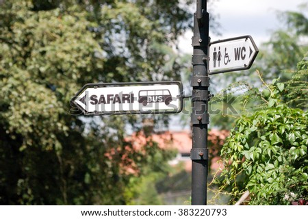 Safari signpost with directions