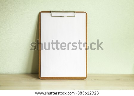 Image of an empty clipboard mockup ready. 