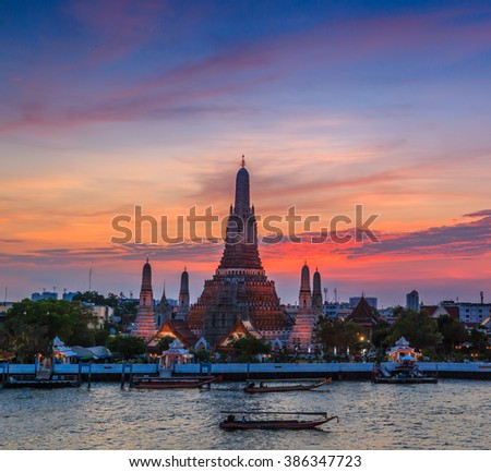 Landmark of bangkok Temple of Wat Arun, Bangkok, Thailand