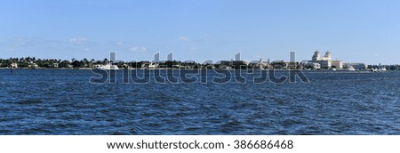 Panoramic view of the island of Palm Beach, Florida and the intracoastal waterway.