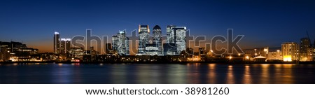 Panoramic picture of Canary Wharf view from Greenwich.This view includes: Credit Suisse, Morgan Stanley, HSBC Group Head Office, Canary Wharf Tower, Citigroup Centre, One Churchill Place(Barclays).