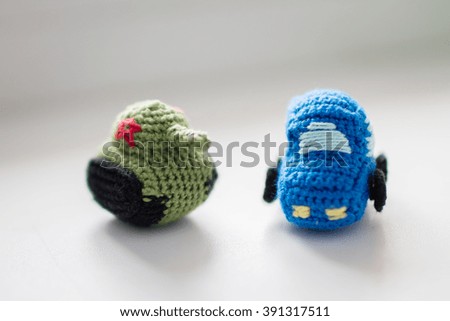 Knitted car and tank