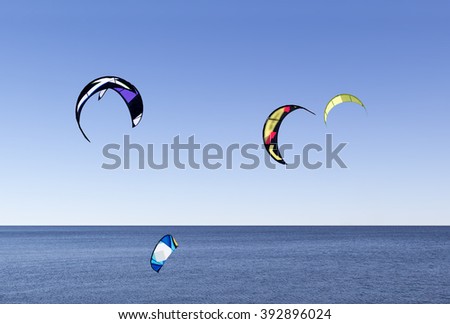 Water kitesurfing race