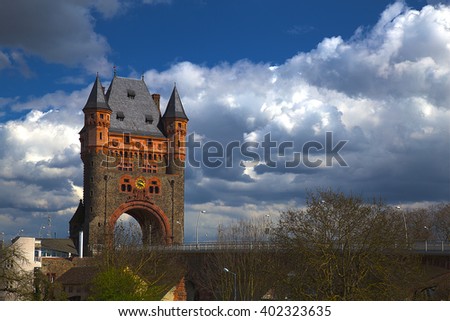 Tower on the bridge of Nibelungs in Worms