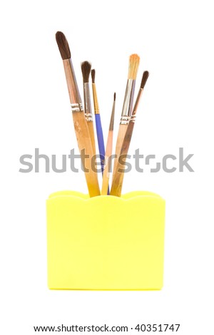 Different paintbrushes
