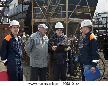 Meeting management engineers to repair ships