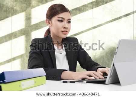 asian office woman
