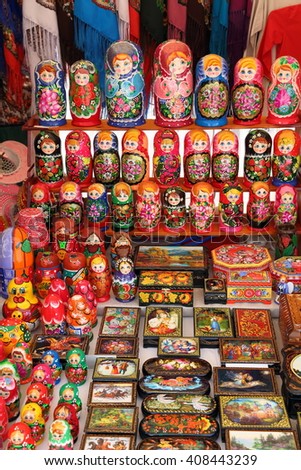 Russian national souvenirs and dolls