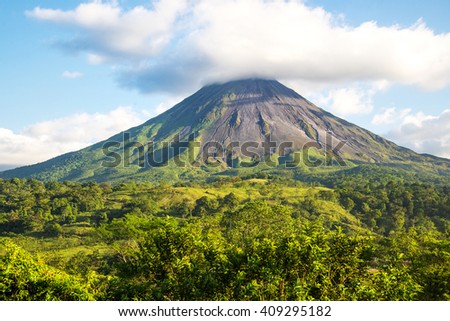 Arenal volcano. Costa Rica Royalty-Free Stock Photo #409295182