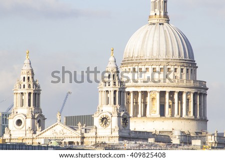 Wonderful aerial view of St Paul Cathedral in a sunny day, London, Uk.