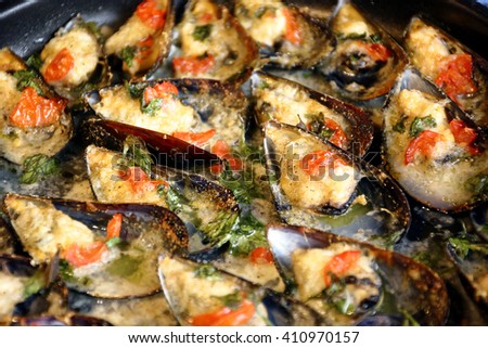 mussels au gratin picture,mussels au gratin image,mussels au gratin viewing, italian food