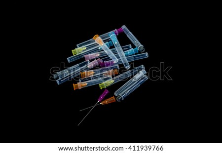 soft focus needle for injection