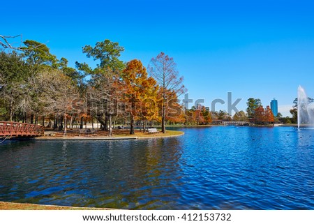 Houston Hermann park conservancy Mcgovern lake at autumn in Texas