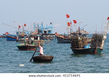 Fisherman boat in Han river at Da nang city Vuetnam