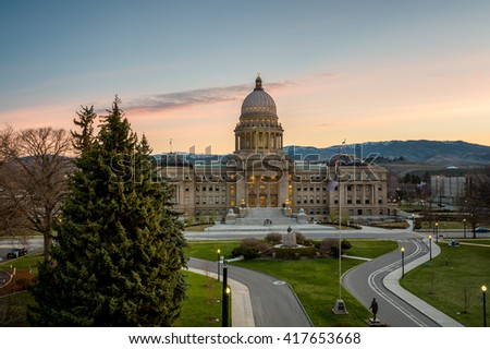 Boise Idaho capital building before sunrise 