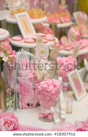 Delicious sweet buffet with cupcakes. Sweet holiday buffet with cupcakes and other desserts. Candy Bar.