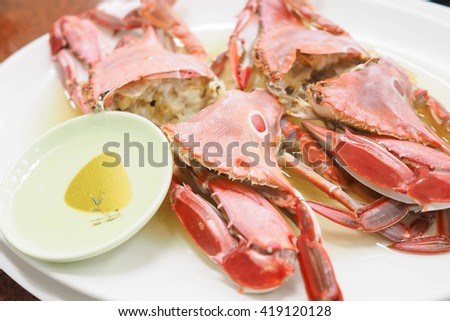 steaming sea crabs