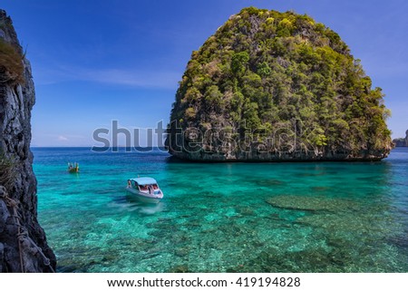 Ao Lo sama is snorkeling point famous tour lagoon in Phi Phi Islands, Krabi , Thailand
 Royalty-Free Stock Photo #419194828