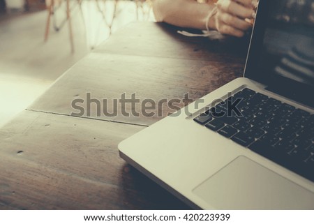 laptop in restaurant and coffee shop
