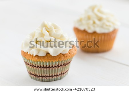 cupcakes close-up, shallow depth of field