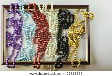 A very interesting picture of different colors of beads
