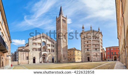 Panorama of Piazza Duomo with Cathedral and Baptistery, Parma, Emilia-Romagna, Italy Royalty-Free Stock Photo #422632858