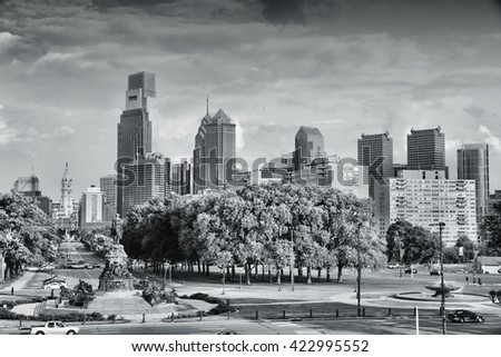 Philadelphia skyline in black and white