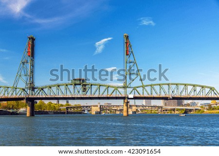 View of the Hawthorne Bridge in downtown Portland, Oregon