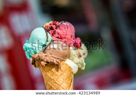 ice cream Royalty-Free Stock Photo #423134989