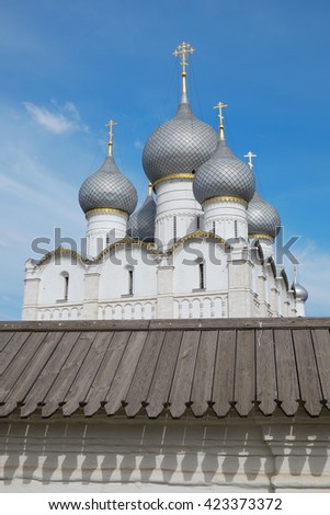 White Stone Orthodox church of the fortress wall. Religion, architecture, history