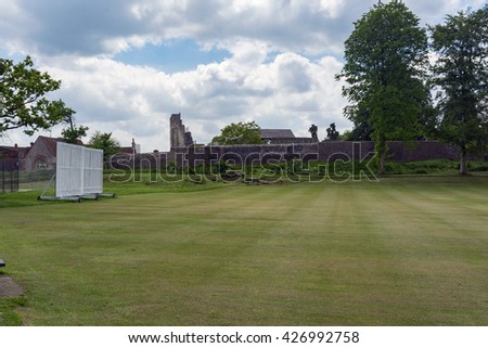 Sightscreen & Cricket ground
