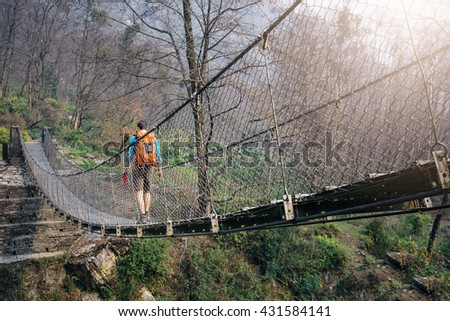 Crossing footbridge