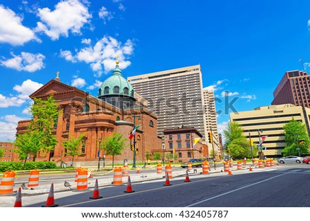 Cathedral Basilica of Saints Peter and Paul in Philadelphia, Pennsylvania, USA.  It is also called as Roman Catholic Archdiocese of Philadelphia. Tourists in the street.