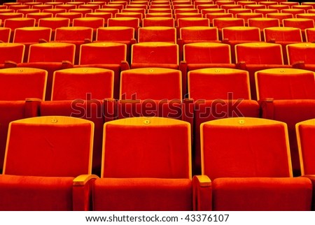Ã?Â�Ã?Â?ows of red theatre seats