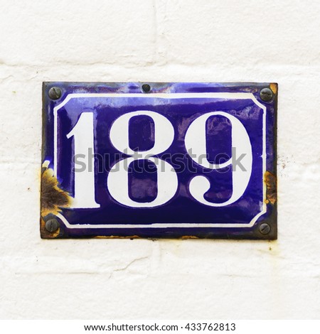 enameled house number one hundred and eighty nine,189